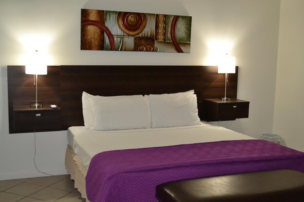All Worlds Resort Palm Springs Extérieur photo